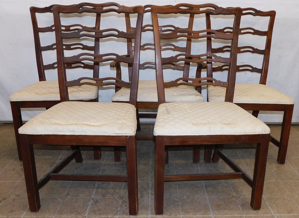 set of 5 mahogany dining chairs: set of 5 mahogany dining chairs . 38" H ALL DESCRIPTIONS AND ANY CONDITION STATEMENT GIVEN BY LANGSTON AUCTION GALLERY ARE STRICTLY OPINIONS AND LANGSTON'S SHALL HAVE NO RESPONSIBILITY FOR ERRORS OR O