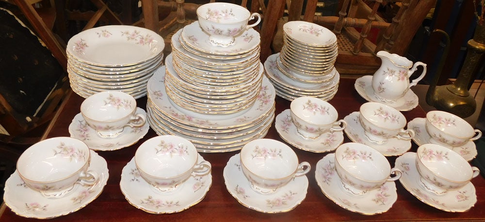 set of Bavarian China 77 pieces, (mitterteich) (1 of 5)