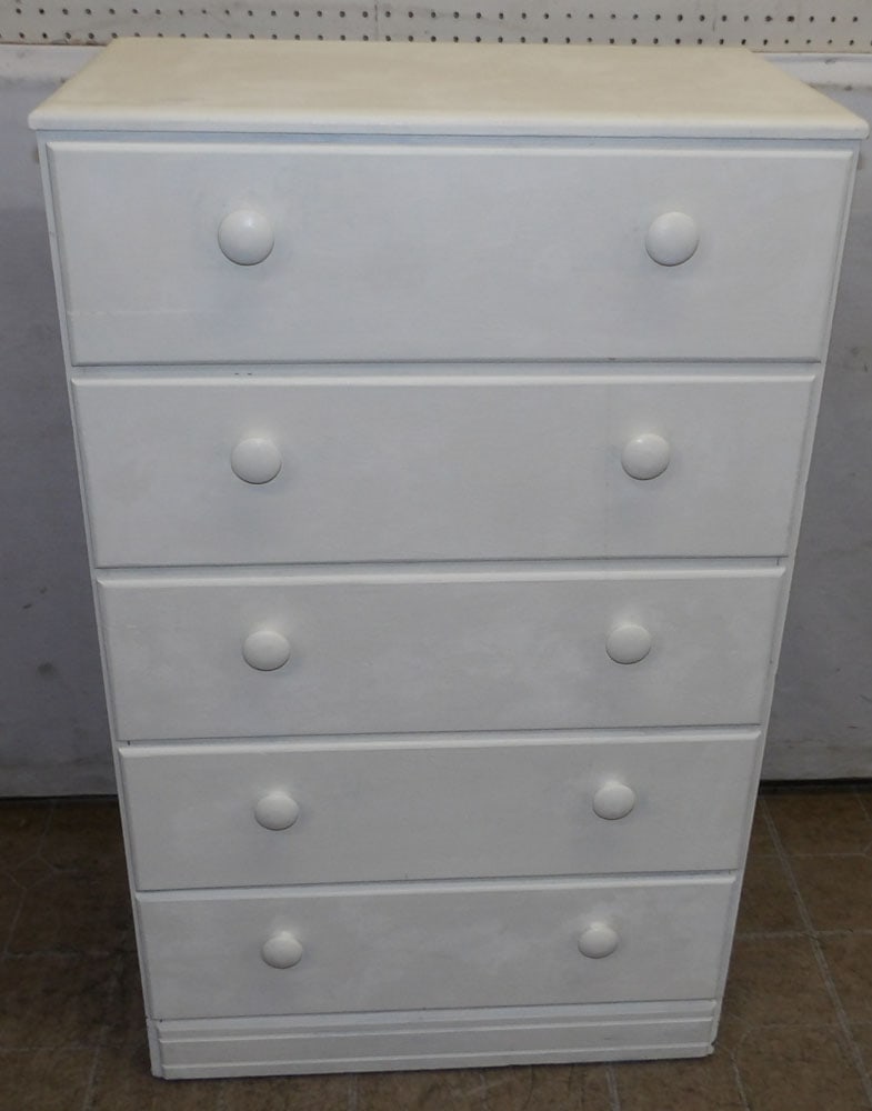 painted 5 drawer chest (1 of 3)