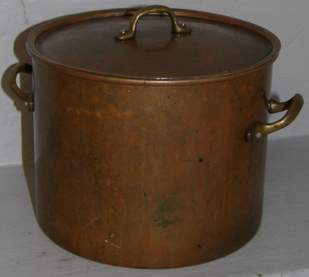 Vintage Double Handle Copper Pot with Lid (1 of 3)