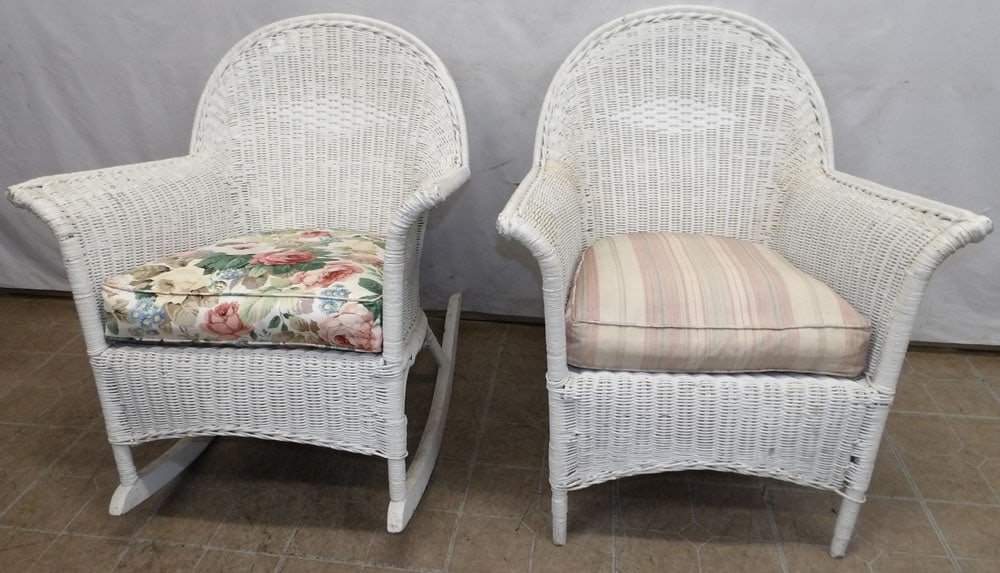 Two Wicker Chairs (1 of 3)