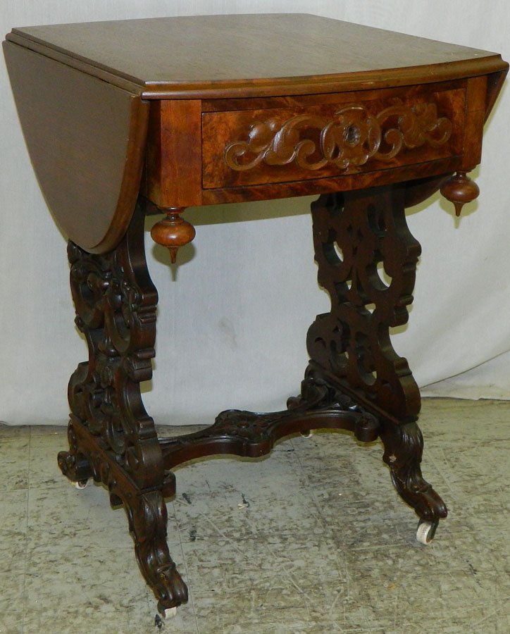 Victorian walnut one drawer drop leaf nightstand.: Victorian walnut one drawer drop leaf nightstand. 39" open x 24" deep x 29 1/2" tall.