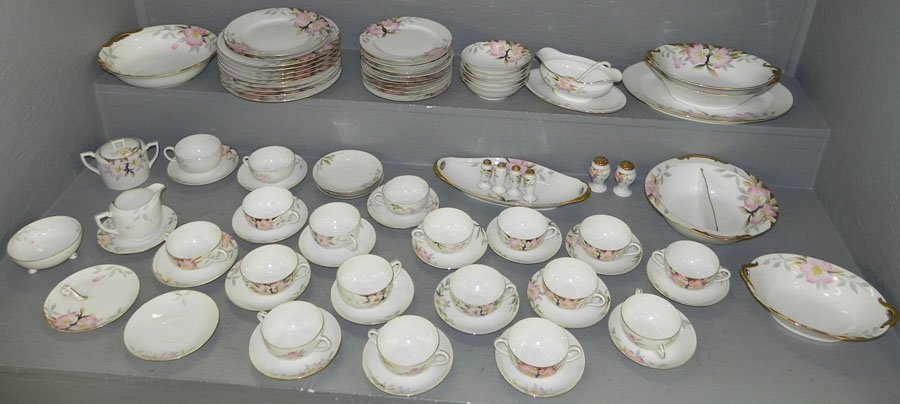 (88) Pieces of Noritake Azalea china.: (88) Pieces of Noritake Azalea china.