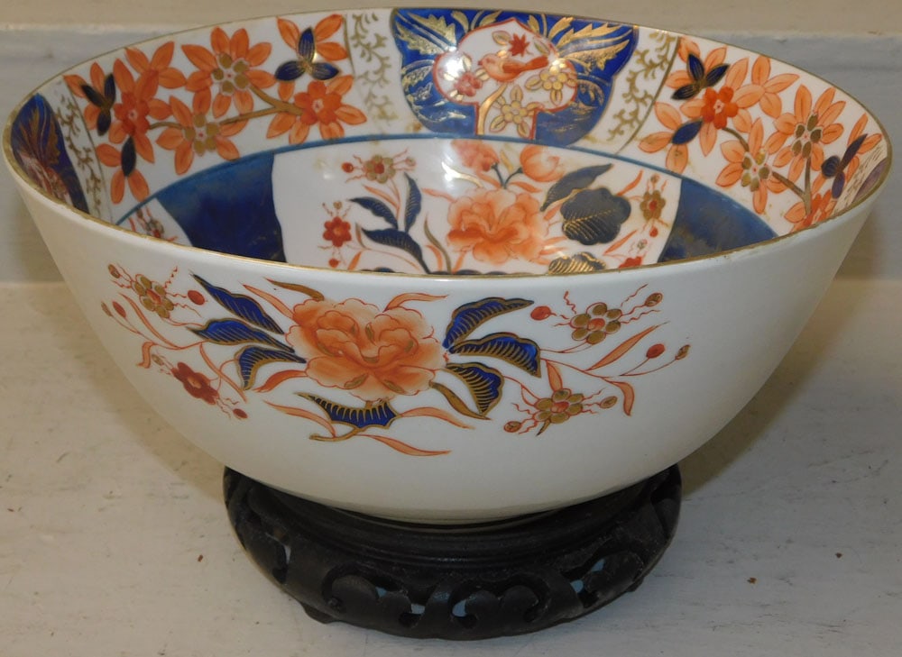 Large Imari Bowl on Teakwood Stand (1 of 4)