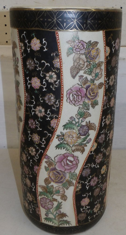 oriental porcelain umbrella stand (1 of 4)