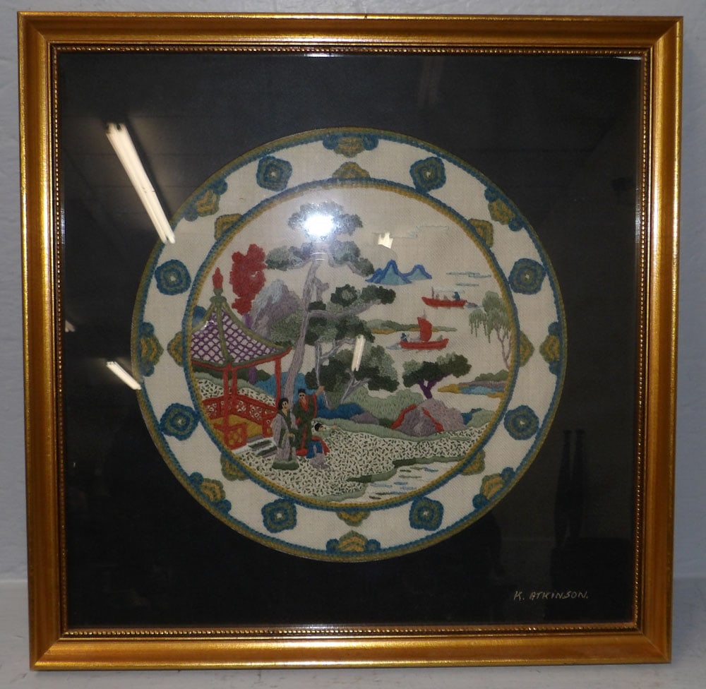 framed Oriental embroidery (1 of 4)