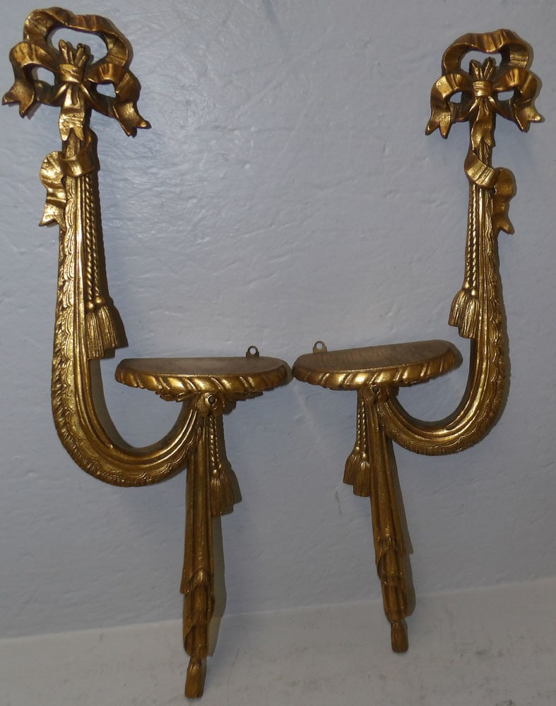 pair of gilded wall brackets (1 of 5)