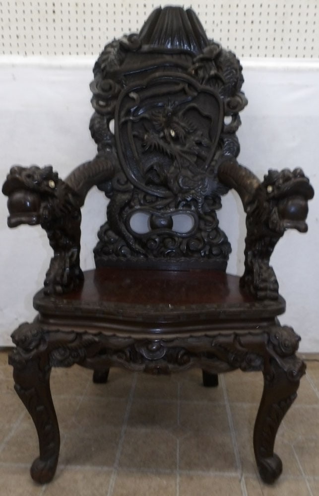 painted carved wood Chinese dragon high back arm chair: painted carved wood Chinese dragon high back arm chair. 47"H "ALL DESCRIPTIONS AND ANY CONDITION STATEMENT GIVEN BY LANGSTON AUCTION GALLERY ARE STRICTLY OPINIONS AND LANGSTON'S SHALL HAVE NO RESPONSI