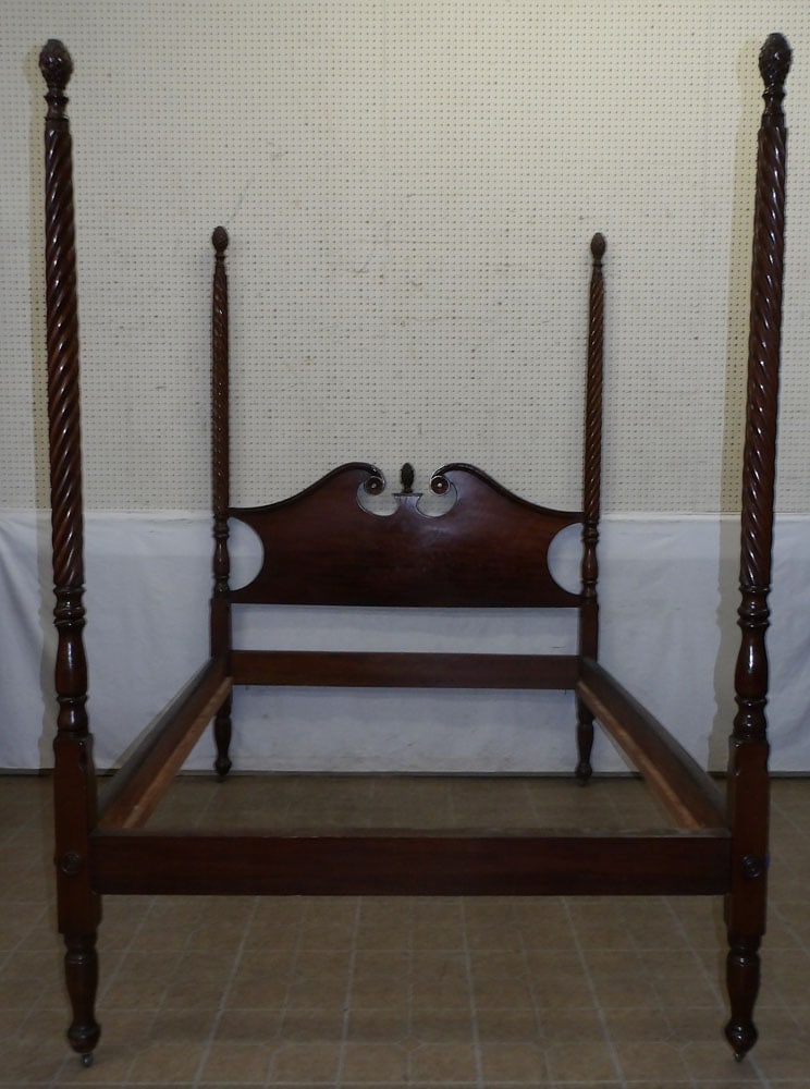 Carved Mahogany Four Poster Pineapple Finial Full Size Bed with Rails: Carved Mahogany Four Poster Pineapple Finial Full Size Bed with Rails . 60" W 85" H "ALL DESCRIPTIONS AND ANY CONDITION STATEMENT GIVEN BY LANGSTON AUCTION GALLERY ARE STRICTLY OPINIONS AND LANGSTON'S