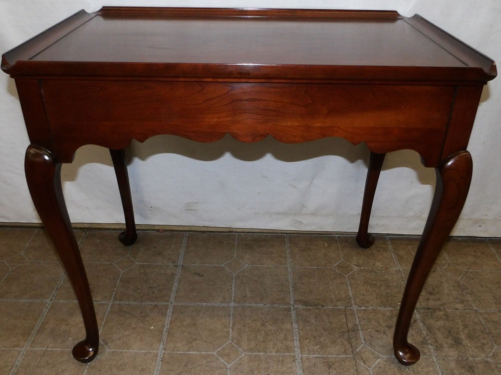 Cherry Queen Anne Tea Table with Pull Out Slides (1 of 3)