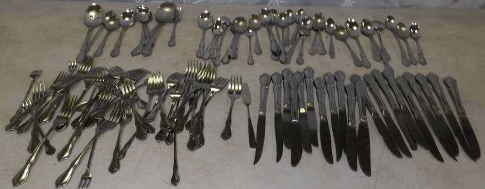 lot of stainless steel flatware (1 of 6)