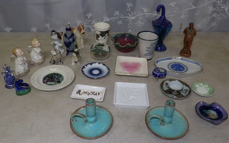 lot of porcelain items