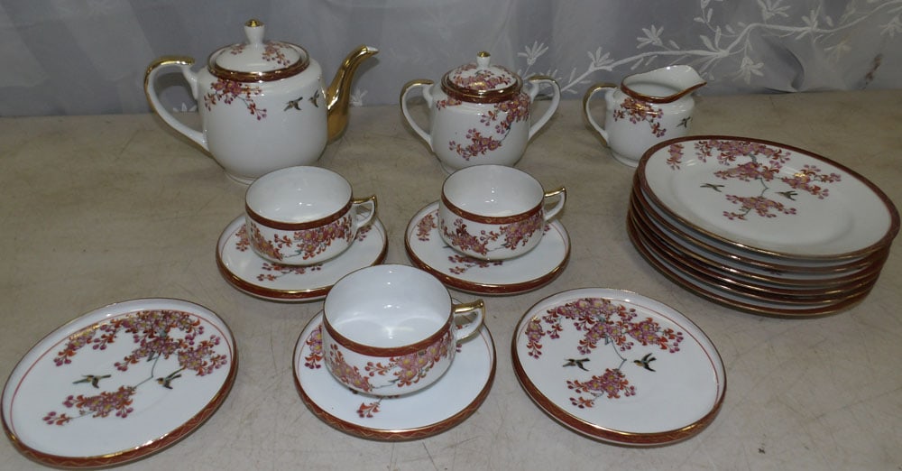 oriental porcelain tea set (1 of 4)