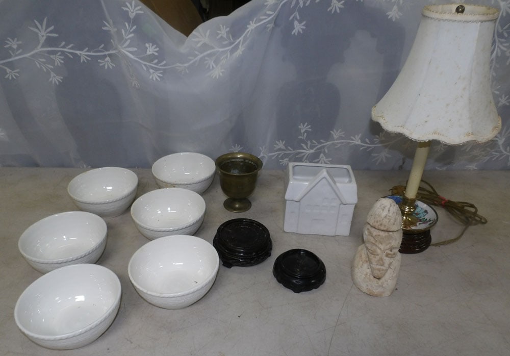 lot of porcelain, marble and brass items: lot of porcelain, marble and brass items. "ALL DESCRIPTIONS AND ANY CONDITION STATEMENT GIVEN BY LANGSTON AUCTION GALLERY ARE STRICTLY OPINIONS AND LANGSTON'S SHALL HAVE NO RESPONSIBILITY FOR ERRORS O