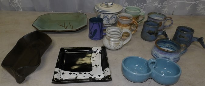 lot of pottery items