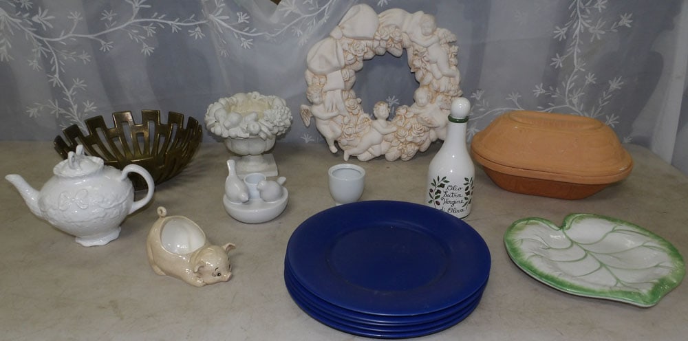 lot of ceramic and decorative items (1 of 6)