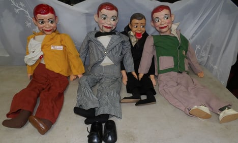 lot of ventriloquist dolls