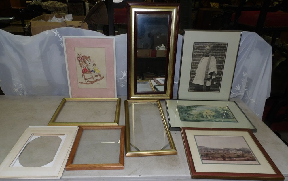 lot of frame prints and frame mirror (1 of 3)