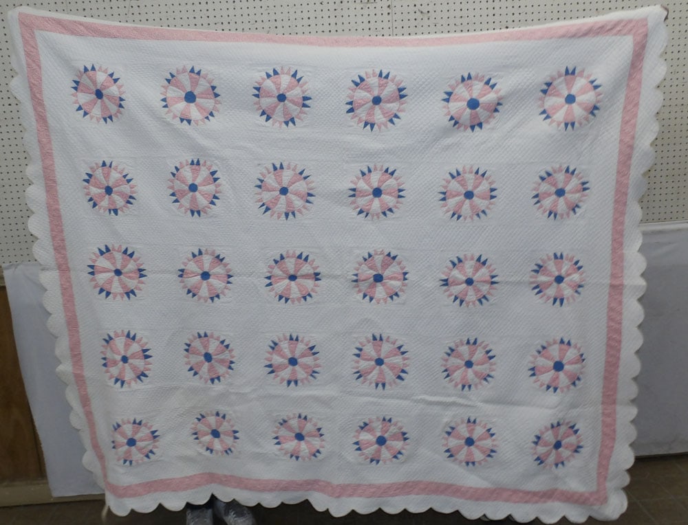 antique full size hand made quilt (1 of 5)
