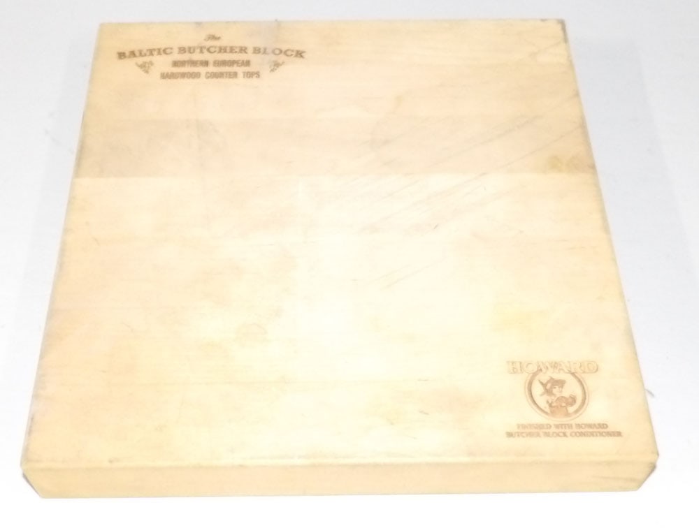 Maple Cutting Board (1 of 2)