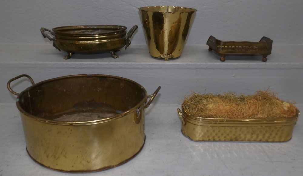 Lot of Brass Jardinieres & Ink Stand: Lot of Brass Jardinieres & Ink Stand . Up to 15" W "ALL DESCRIPTIONS AND ANY CONDITION STATEMENT GIVEN BY LANGSTON AUCTION GALLERY ARE STRICTLY OPINIONS AND LANGSTON'S SHALL HAVE NO RESPONSIBILITY FOR