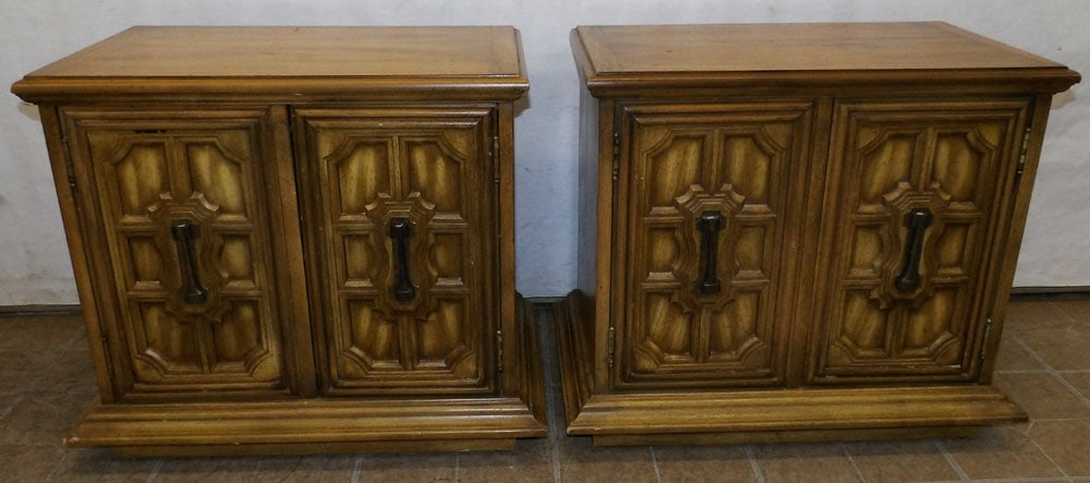Pair of Walnut Two Door Night Stands: Pair of Walnut Two Door Night Stands . 28" W 16 1/2" D 23 3/4" H "ALL DESCRIPTIONS AND ANY CONDITION STATEMENT GIVEN BY LANGSTON AUCTION GALLERY ARE STRICTLY OPINIONS AND LANGSTON'S SHALL HAVE NO RESP