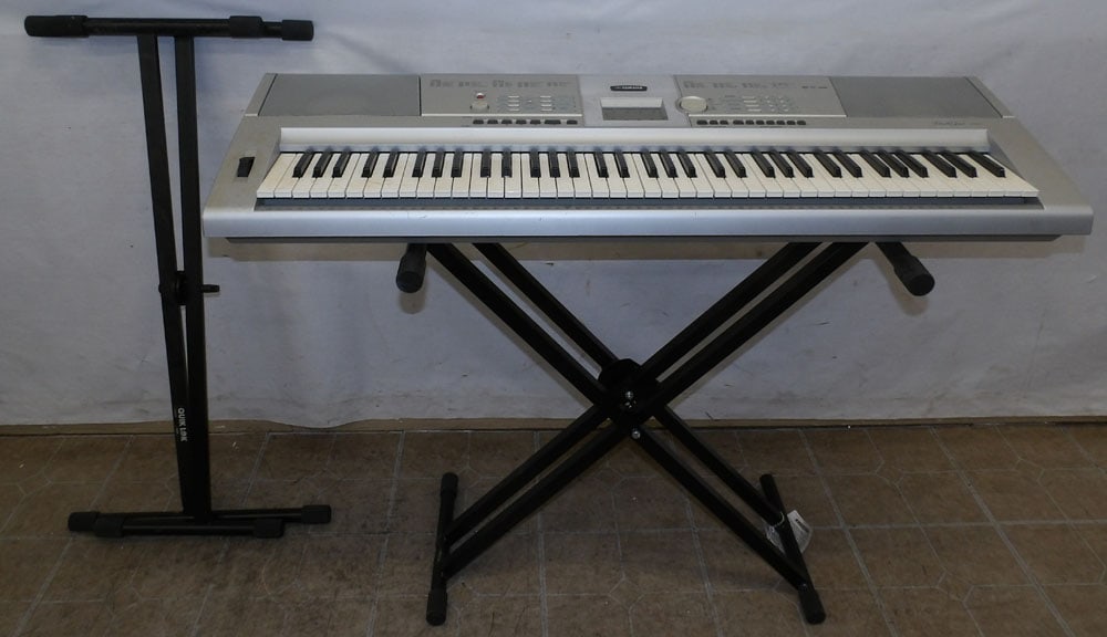 Yamaha Keyboard with Two Metal Stands (1 of 6)