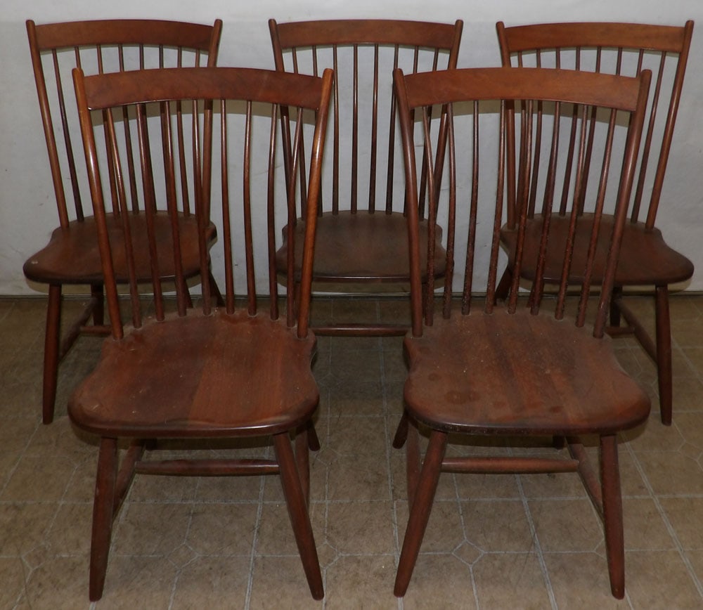 Set of Five Cherry Windsor Style Spindle Back Dining Chairs by Classic Vienna (1 of 4)