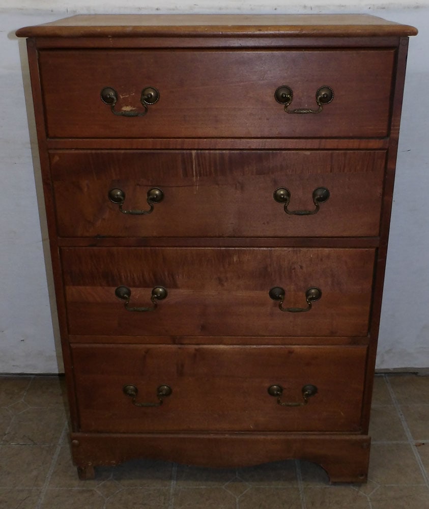 Cherry Four Drawer Child's Chest by Harmony House (1 of 6)