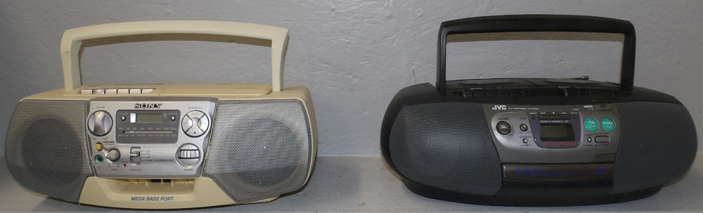 Two Vintage Radios Music Players by Sony & JVC (1 of 6)