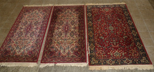 (2) 4' 7" x 2' 3" & (1) 4' 9" x 2' 11" Lot of Machine Made Rugs