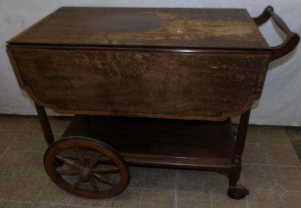 Mahogany Tea Cart by Henkel Harris (1 of 5)