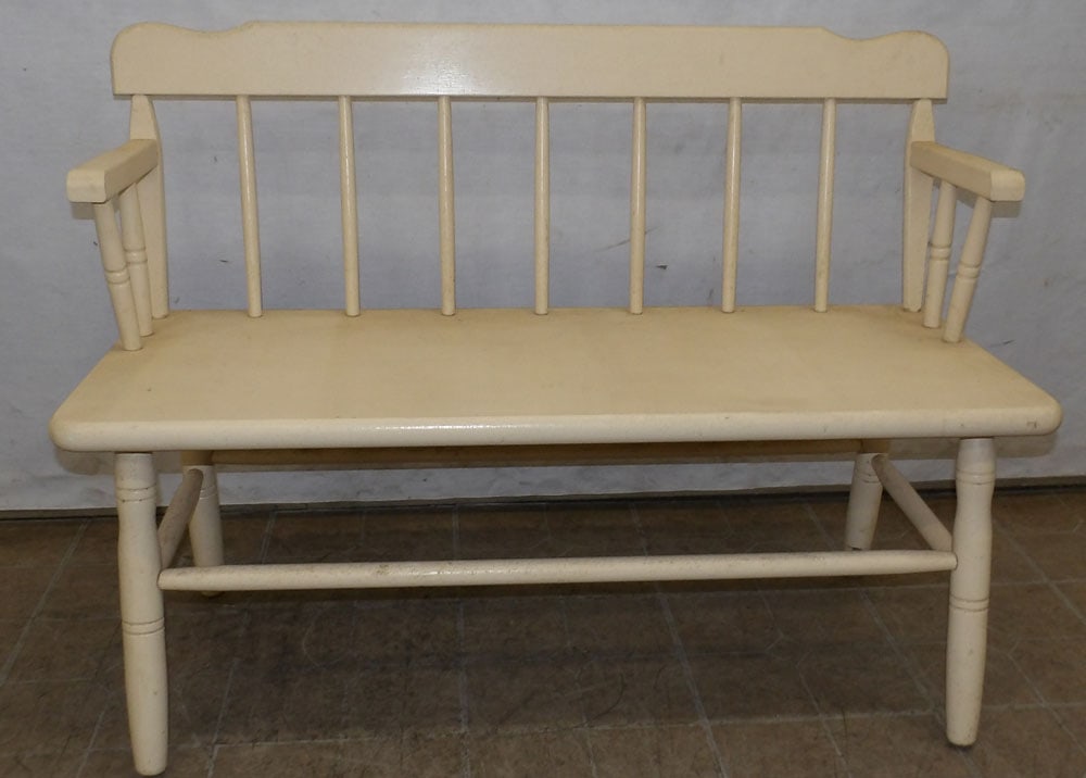 Painted Wood Bench: Painted Wood Bench . 44" W 19" D 32" H "ALL DESCRIPTIONS AND ANY CONDITION STATEMENT GIVEN BY LANGSTON AUCTION GALLERY ARE STRICTLY OPINIONS AND LANGSTON'S SHALL HAVE NO RESPONSIBILITY FOR ERRORS OR O