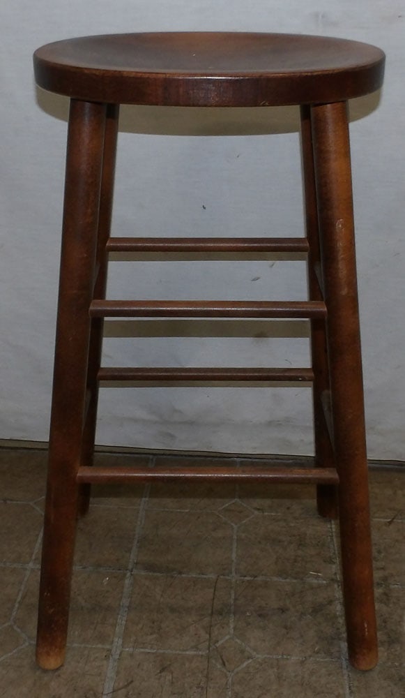 Maple Bar Stool (1 of 3)