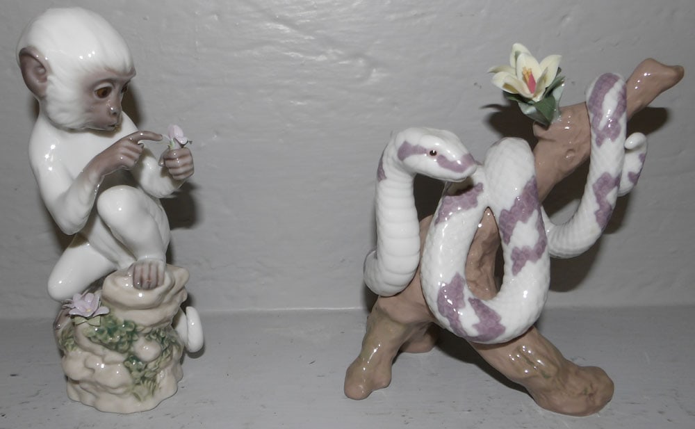 two porcelain Lladro figurines (1 of 4)