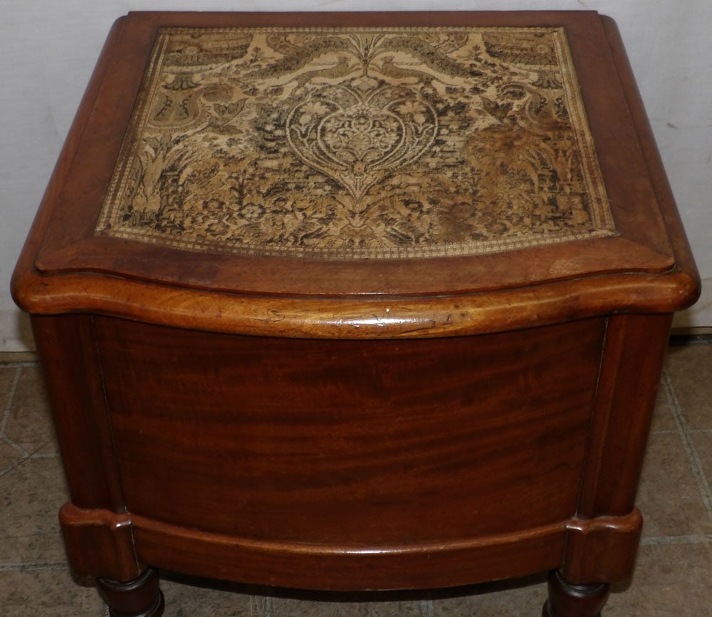 19th century mahogany commode with original porcelain liner (1 of 6)