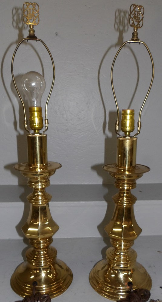 pair of gilded metal lamps: pair of gilded metal lamps . 28 3/4" H "ALL DESCRIPTIONS AND ANY CONDITION STATEMENT GIVEN BY LANGSTON AUCTION GALLERY ARE STRICTLY OPINIONS AND LANGSTON'S SHALL HAVE NO RESPONSIBILITY FOR ERRORS OR O