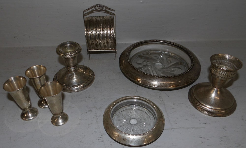 lot of Sterling weighted and Sterling rim items (1 of 6)