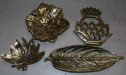 Three Virginia Metalcrafters Tobacco Leaf Trays & Pineapple Trivet: Three Virginia Metalcrafters Tobacco Leaf Trays & Pineapple Trivet . Up to 8" L "ALL DESCRIPTIONS AND ANY CONDITION STATEMENT GIVEN BY LANGSTON AUCTION GALLERY ARE STRICTLY OPINIONS AND LANGSTON'S SHA