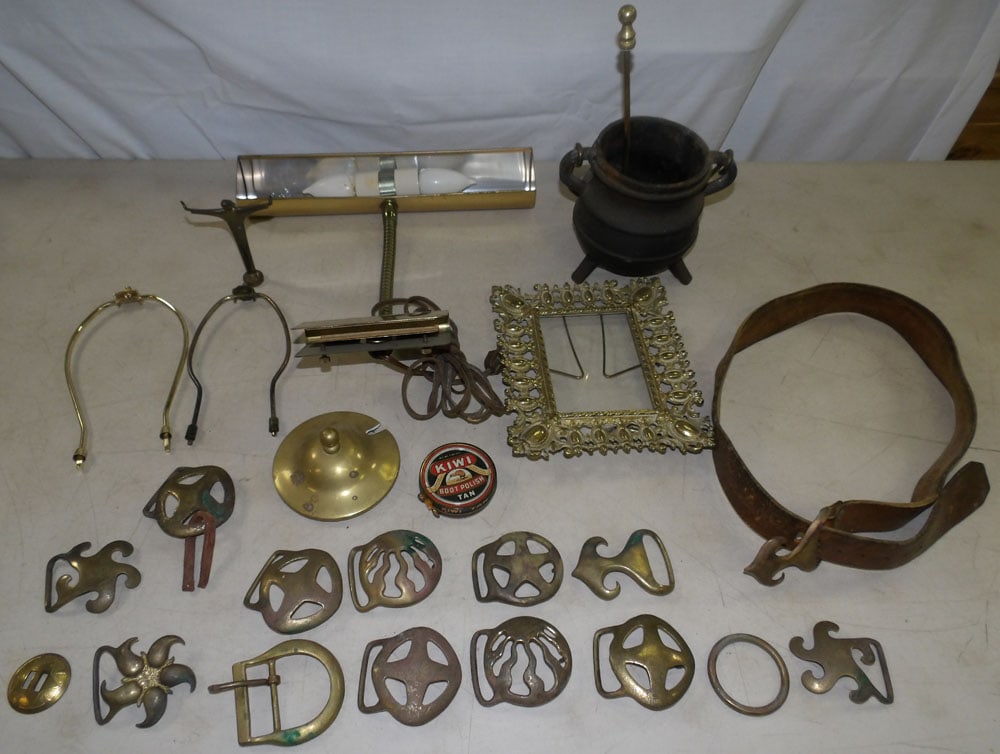 lot of brass items and cast iron fire starter pot (1 of 5)