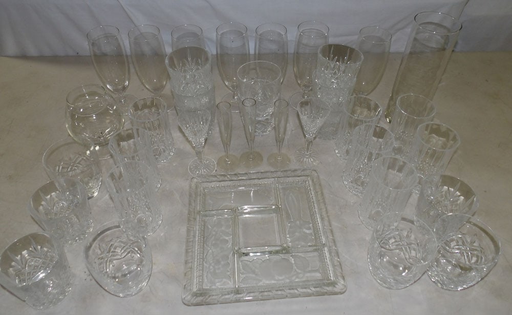 lot of glass stemware: lot of glass stemware. ALL DESCRIPTIONS AND ANY CONDITION STATEMENT GIVEN BY LANGSTON AUCTION GALLERY ARE STRICTLY OPINIONS AND LANGSTON'S SHALL HAVE NO RESPONSIBILITY FOR ERRORS OR OMISSIONS. THE ABS
