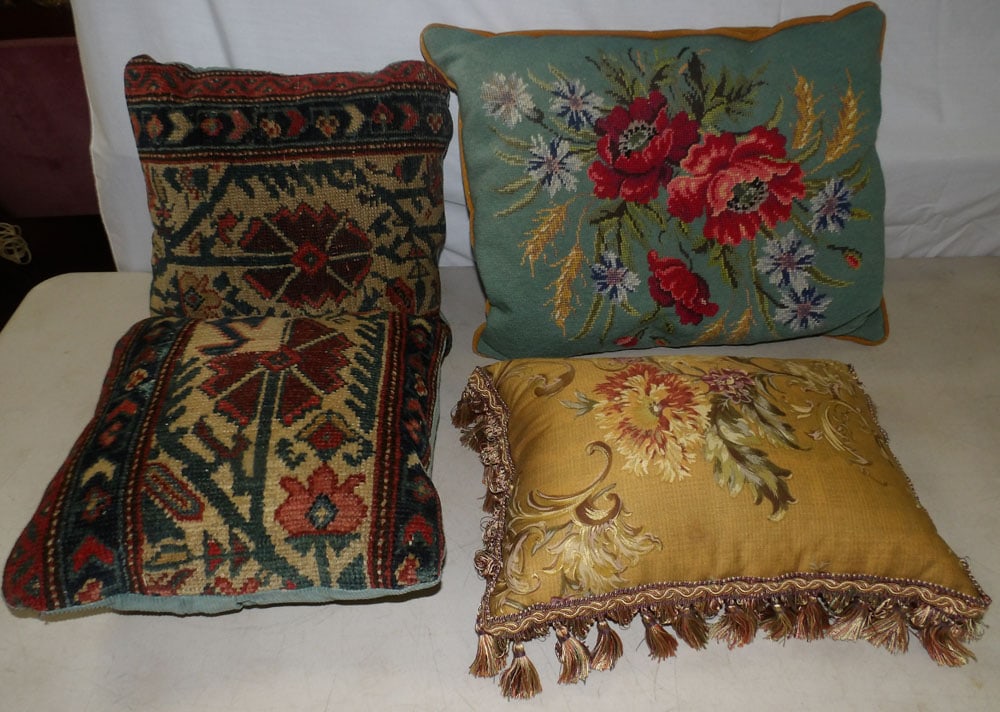 lot of pillows: lot of pillows. ALL DESCRIPTIONS AND ANY CONDITION STATEMENT GIVEN BY LANGSTON AUCTION GALLERY ARE STRICTLY OPINIONS AND LANGSTON'S SHALL HAVE NO RESPONSIBILITY FOR ERRORS OR OMISSIONS. THE ABSENCE OF