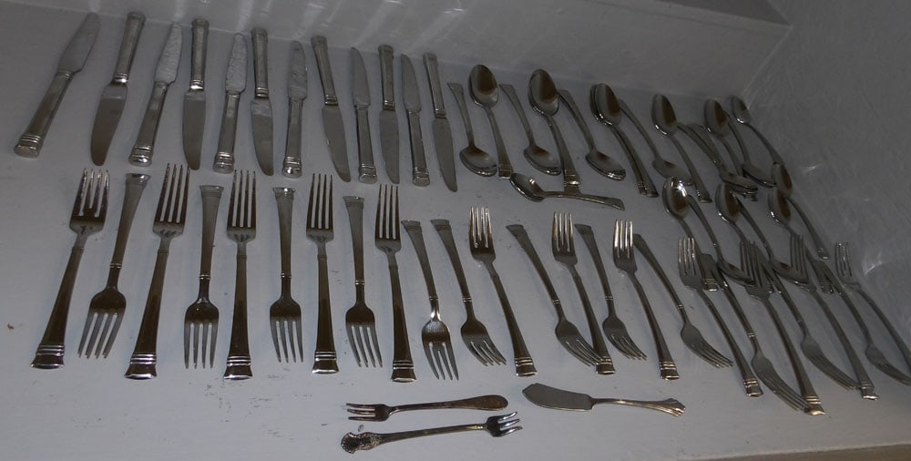Lot of Wallace Stainless Steel Flatware (1 of 4)