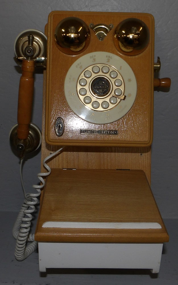 Vintage Wall Telephone (1 of 7)