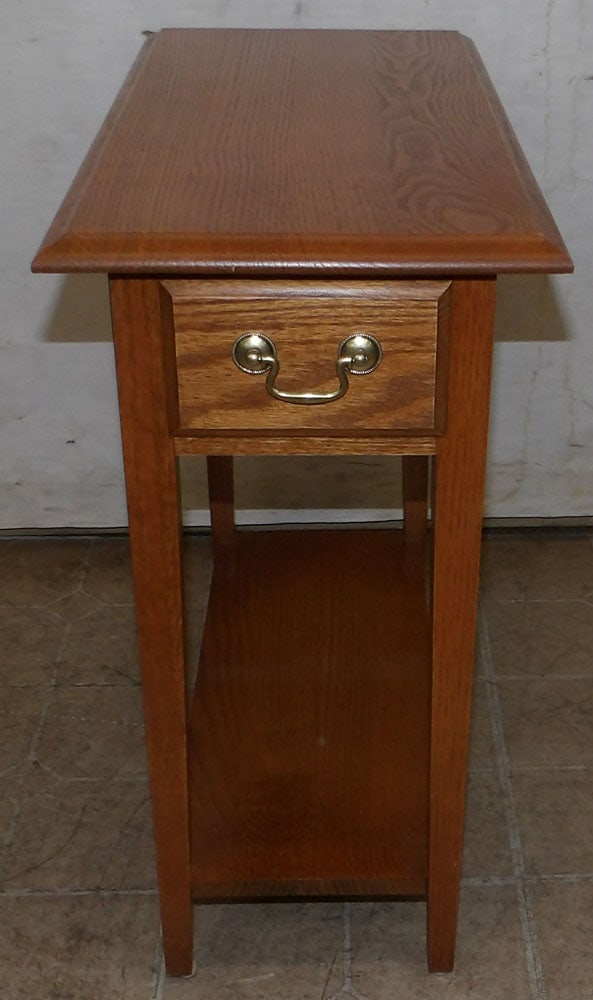 Oak One Drawer Stand (1 of 3)