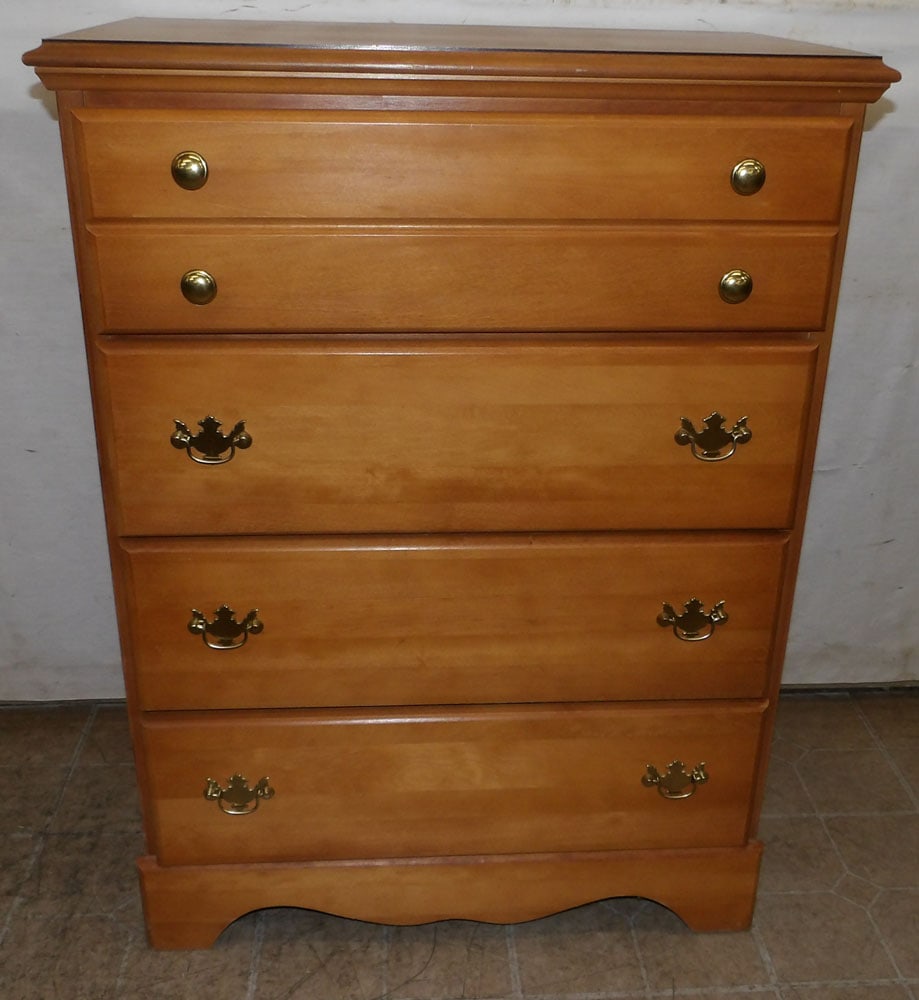 Maple Four Drawer Child's Chest by Carolina Furniture (1 of 4)