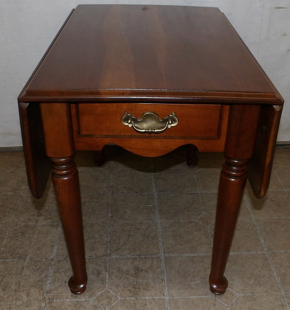 Cherry One Drawer Drop Leaf End Table (1 of 4)