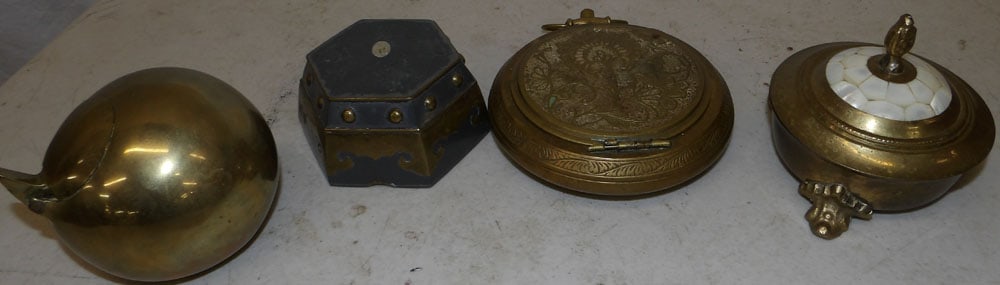 Lot of Brass & Pewter Items (1 of 2)