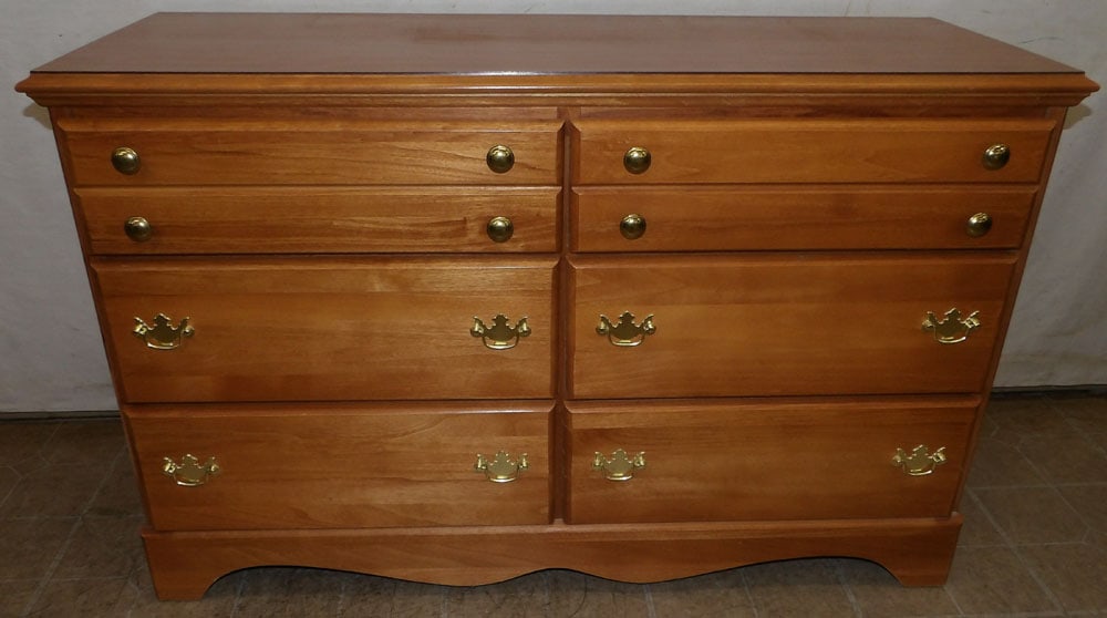Maple Six Drawer Chest by Carolina Furniture (1 of 3)