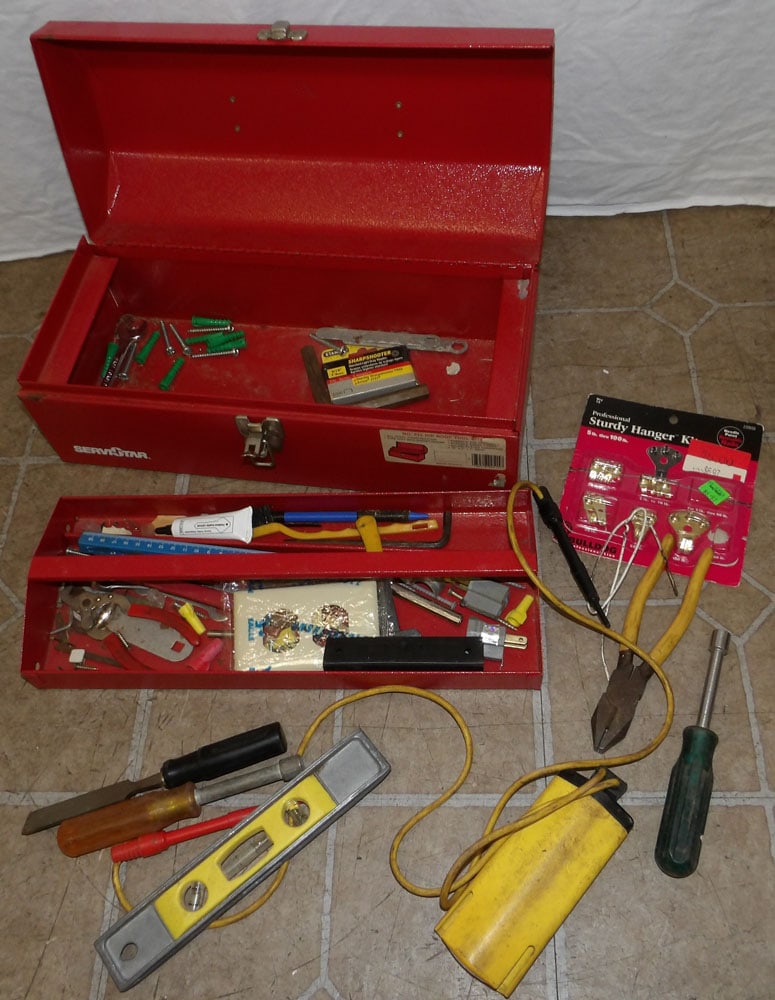 Painted Metal Tool Box (1 of 4)